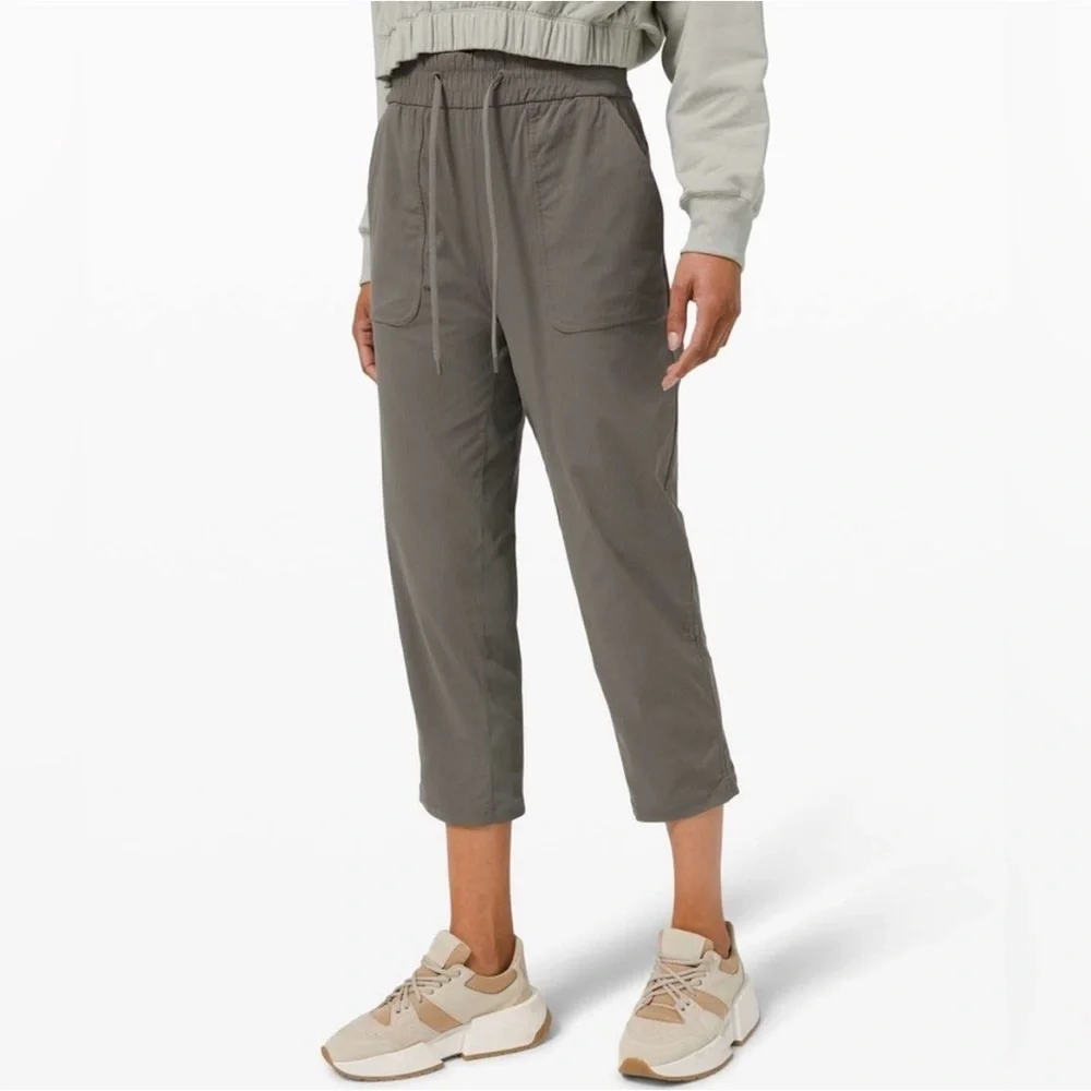 Lululemon Beyond the Studio Crop Grey Sage Green Size 4